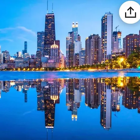Appartamento A Hidden Gem, Approx 15 Mins To Downtown Chicago!